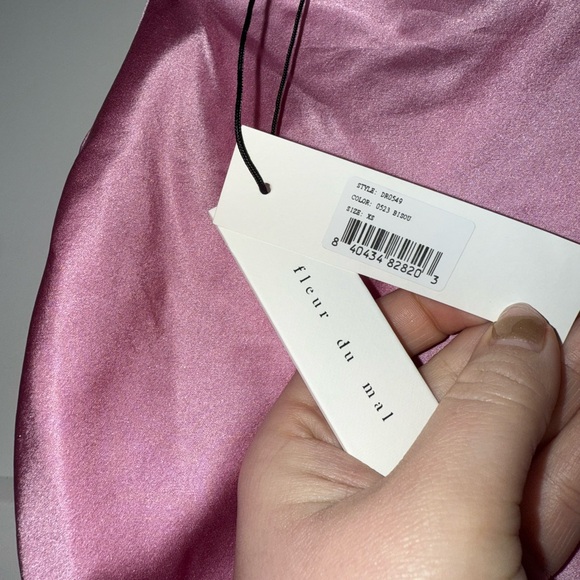New with flaw! | Fleur de Mal Silk Ruched Gown Bisou Pink XS - Picture 5 of 6